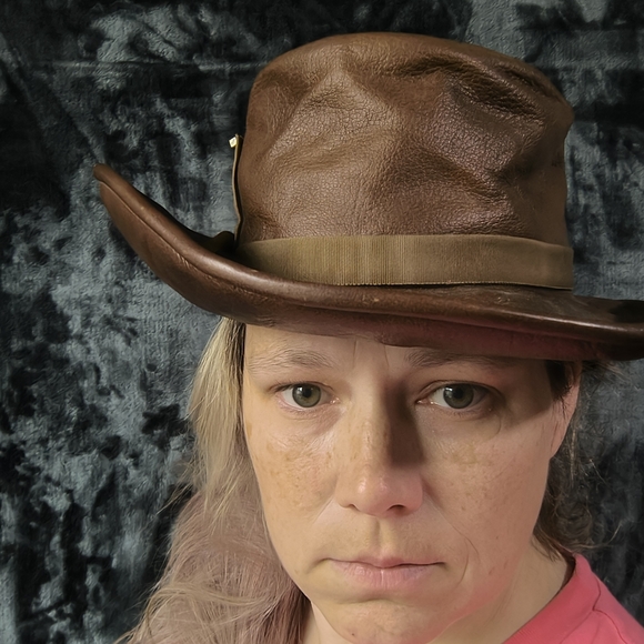 Yves Saint Laurent 1970's Brown Leather Hat VINTAGE YSL - Picture 6 of 7